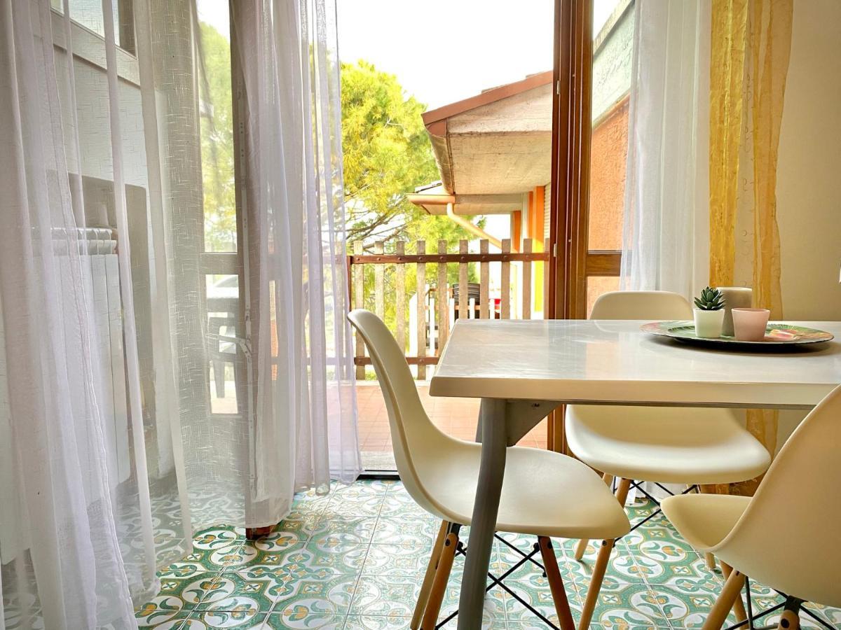Aparthotel Residenza Cappuccini Peschiera del Garda Exterior foto