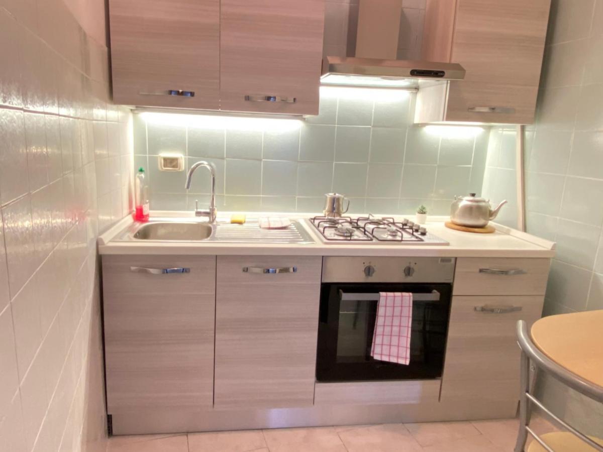Aparthotel Residenza Cappuccini Peschiera del Garda Exterior foto