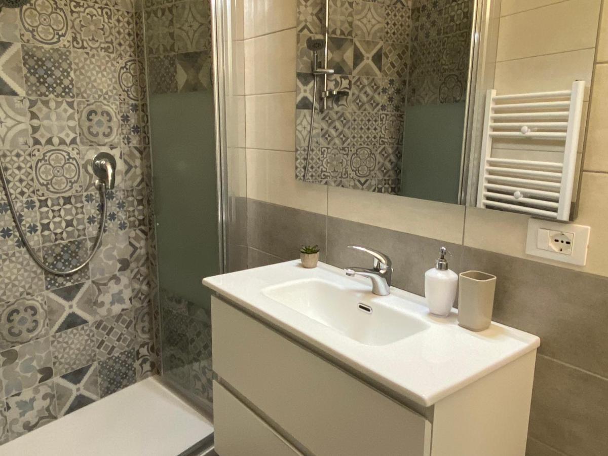 Aparthotel Residenza Cappuccini Peschiera del Garda Exterior foto