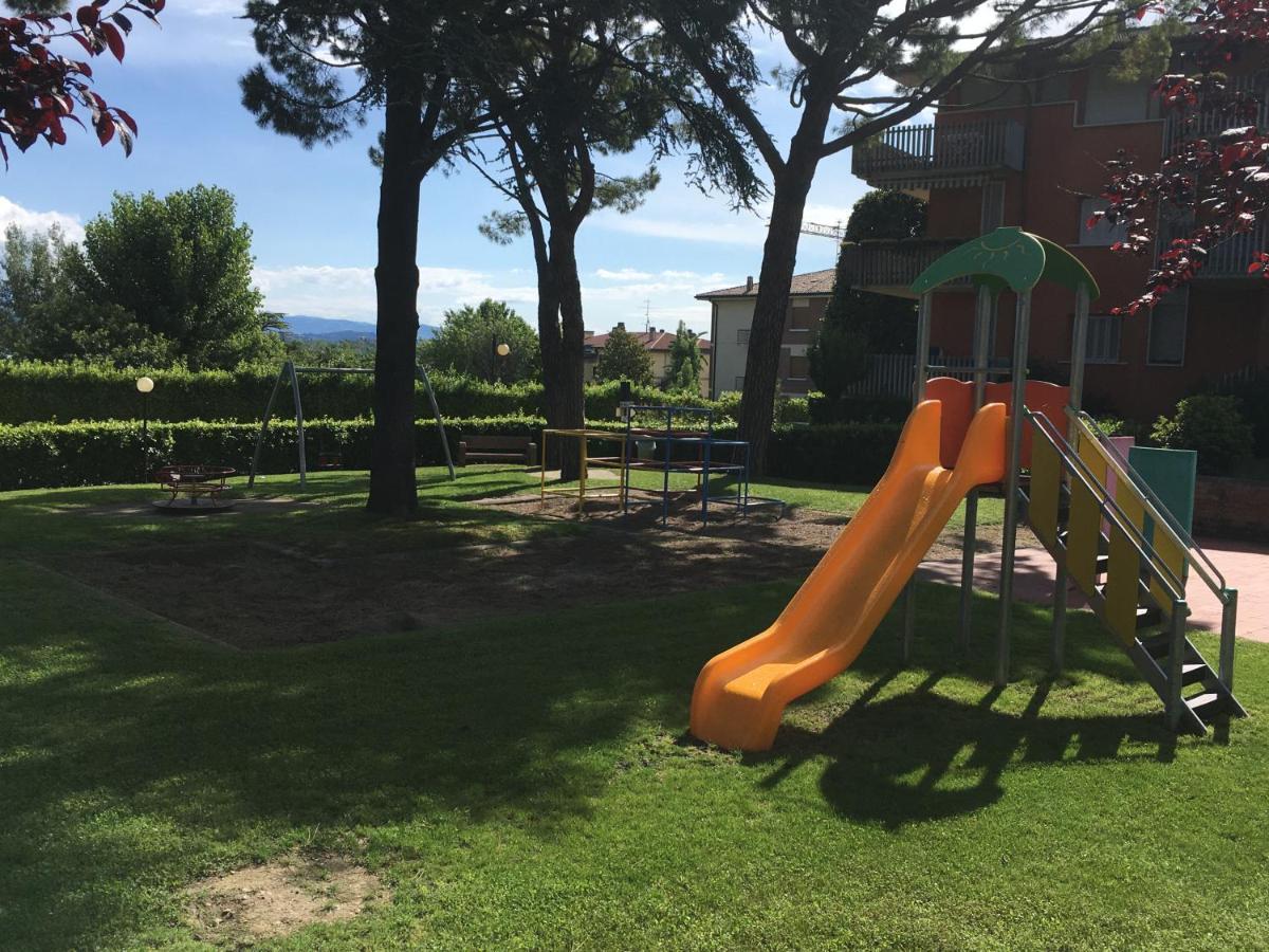 Aparthotel Residenza Cappuccini Peschiera del Garda Exterior foto