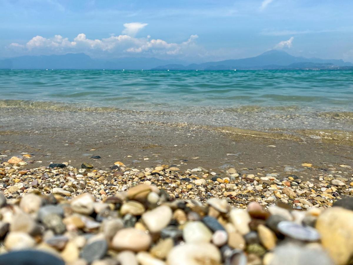 Aparthotel Residenza Cappuccini Peschiera del Garda Exterior foto